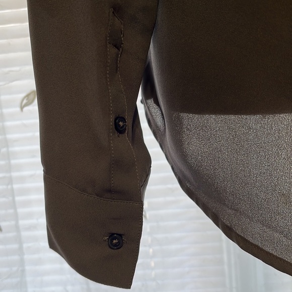 Express Gray Blouse Size Small Petite - Picture 5 of 7